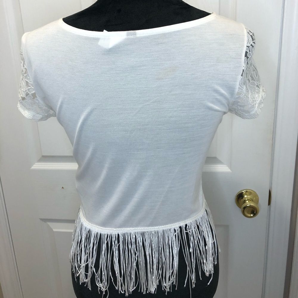Divide H&M white lace fringed top size x small - Picture 9 of 10